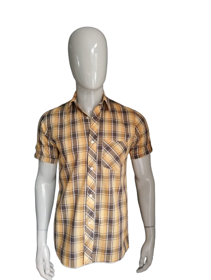 Vintage de la camisa de los 70 manga corta y cuello de punto. Marrón naranja revisado. Talla M.