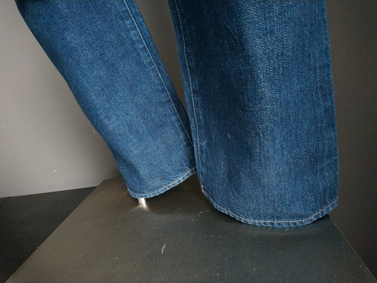 Nom De Guerre jeans. Donker Blauw gekleurd. Maat W36 - L36.
