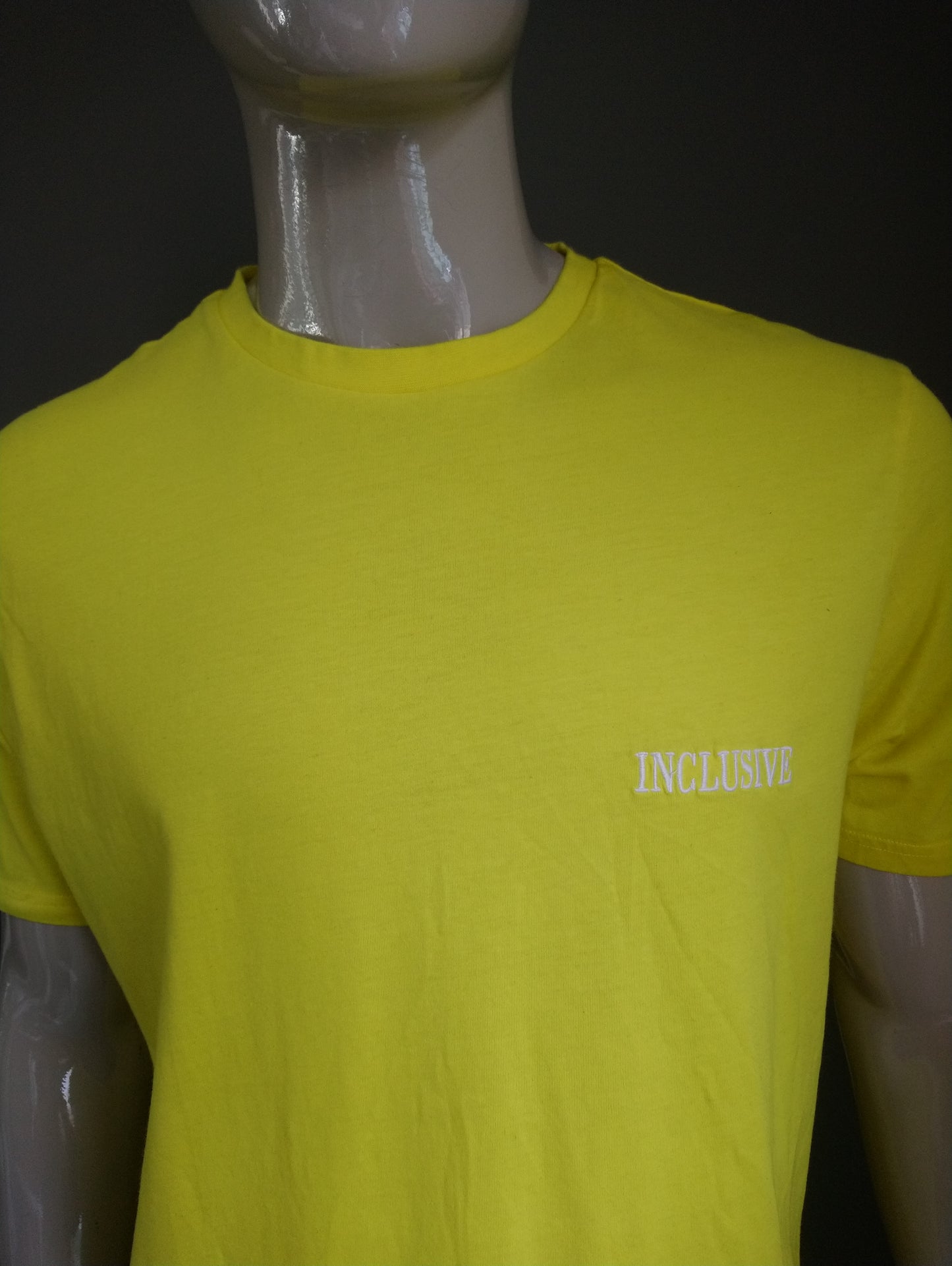 George -Shirt. Gelb gefärbt. Größe xxl / 2xl.