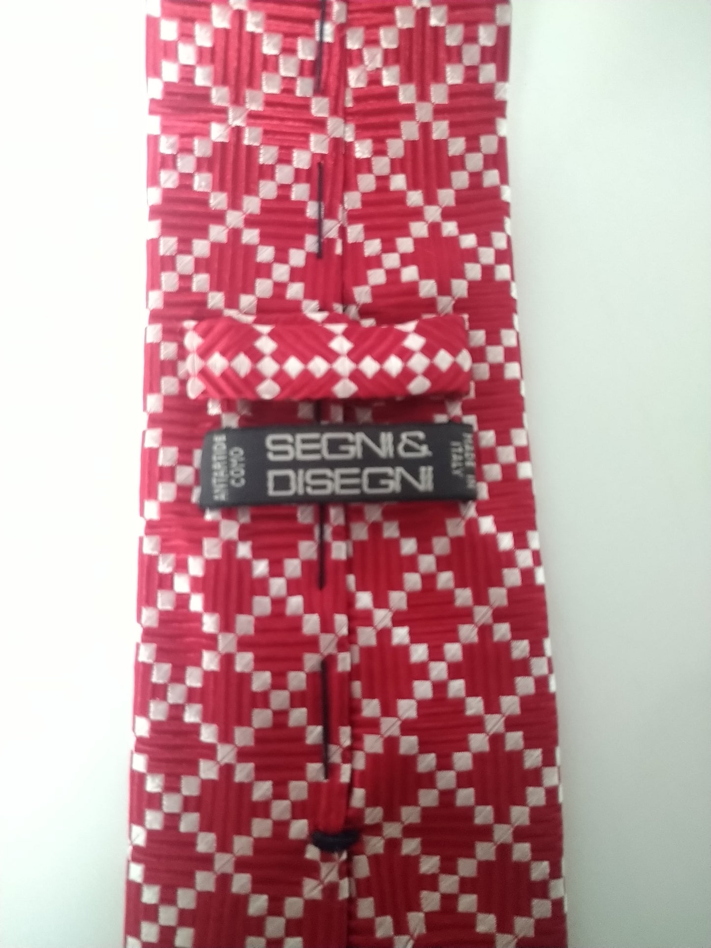 Segni & Disegni stropdas. Rood wit motief. 100% zijde.