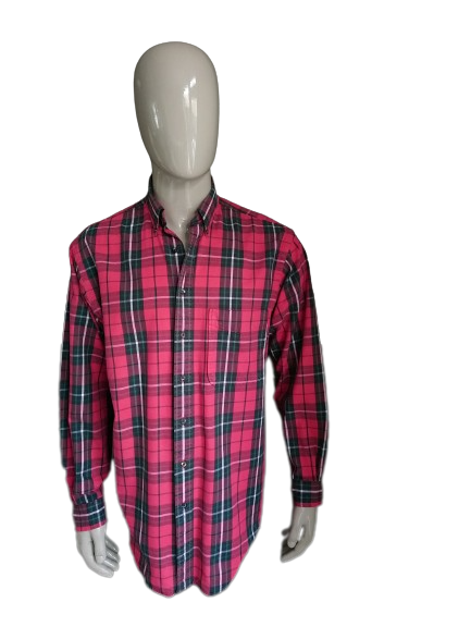 Vintage Giordano shirt. Red green checkered. Some thicker fabric. Size XL.