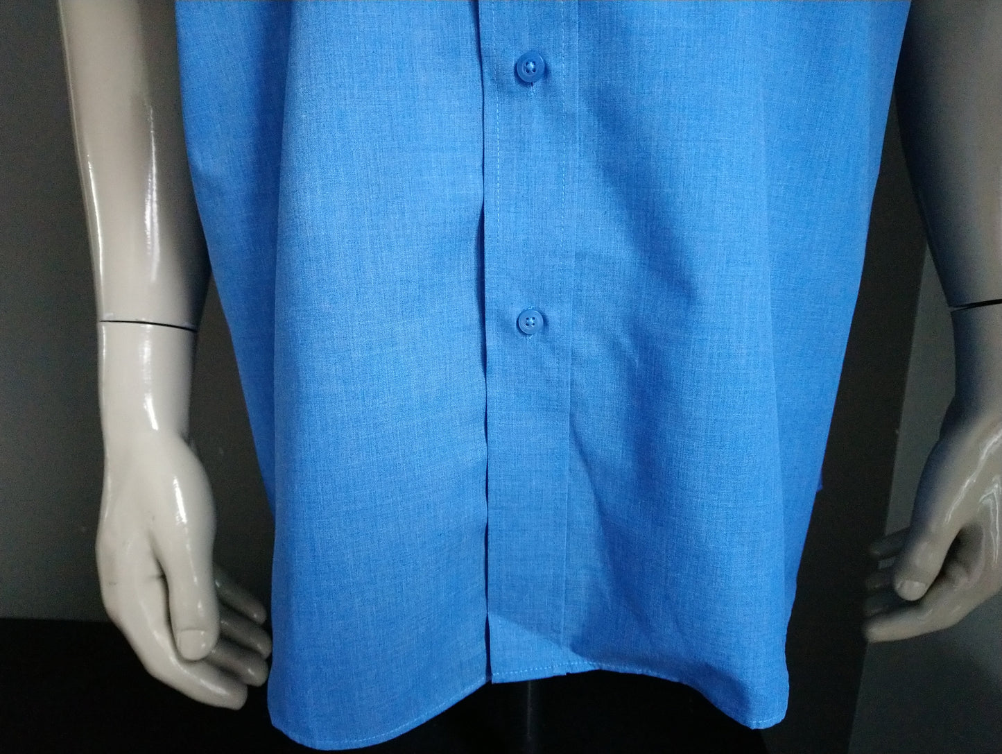 Camisa George manga corta. Color azul. Tamaño xl.