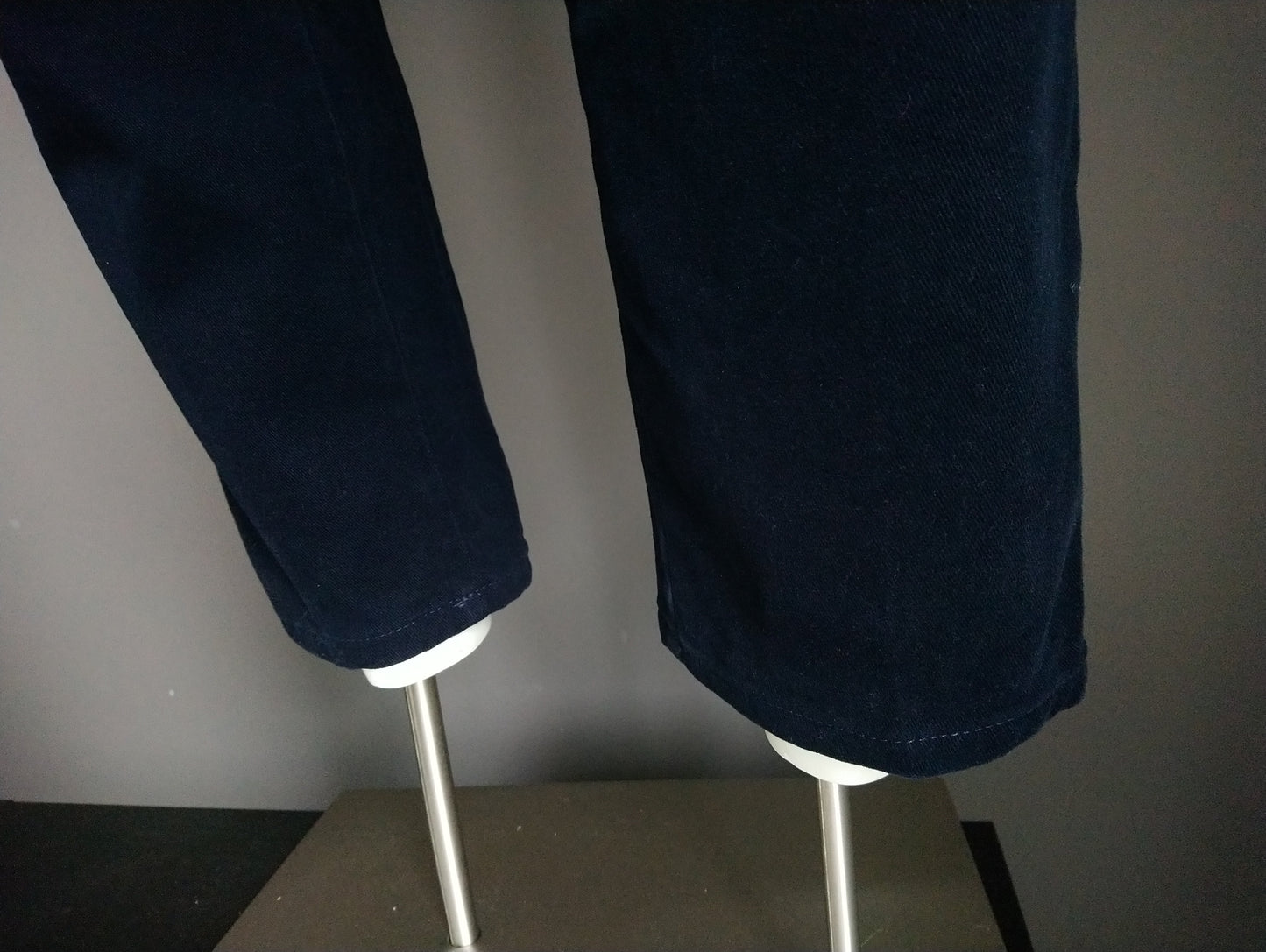 MMX broek / pantalon. Donker Blauw gekleurd. Maat 54 / XL / W36 - L30. ingekort.