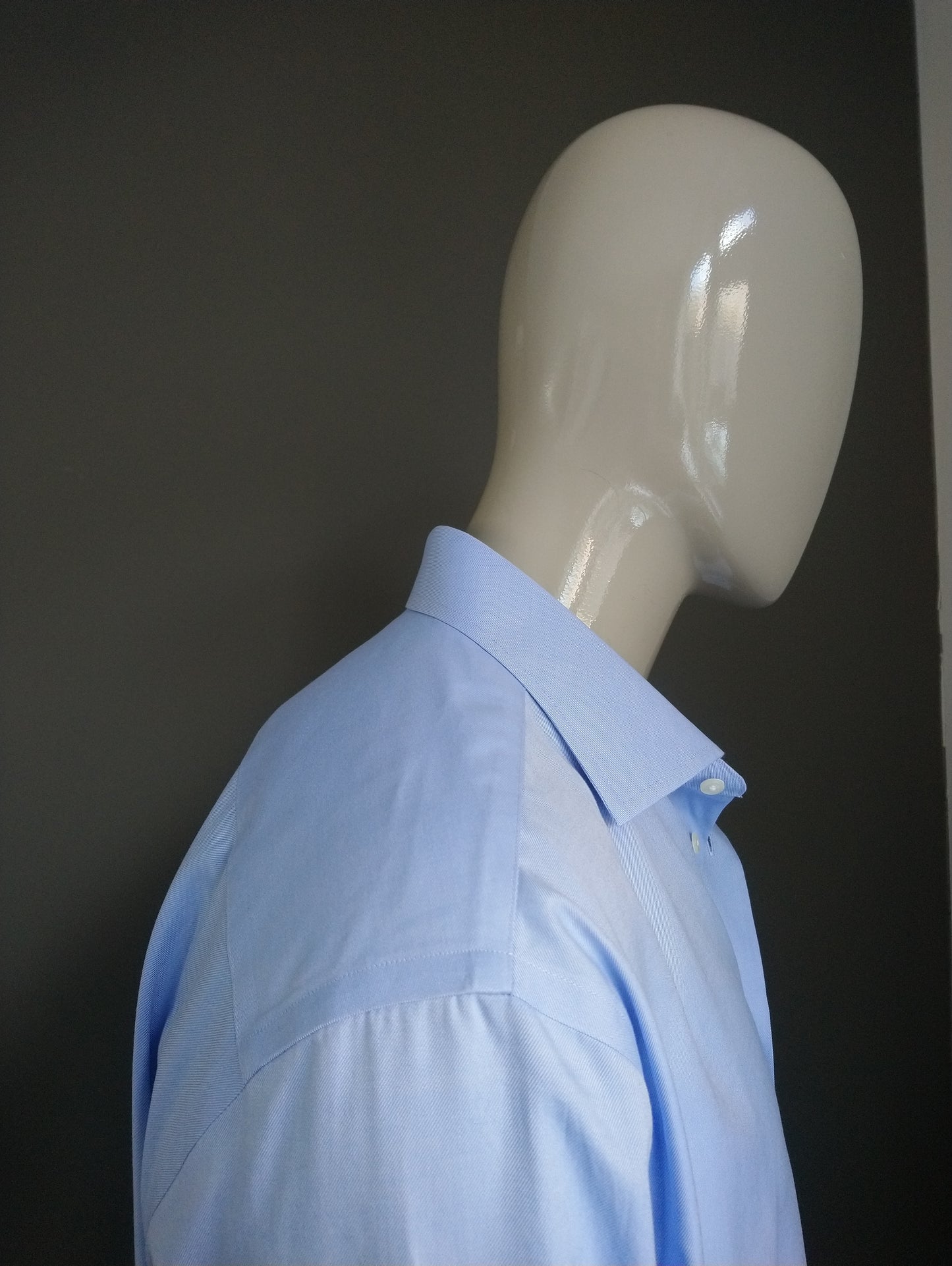 Thomas Maine shirt. Light blue colored. Size 46 / XXL / 2XL.