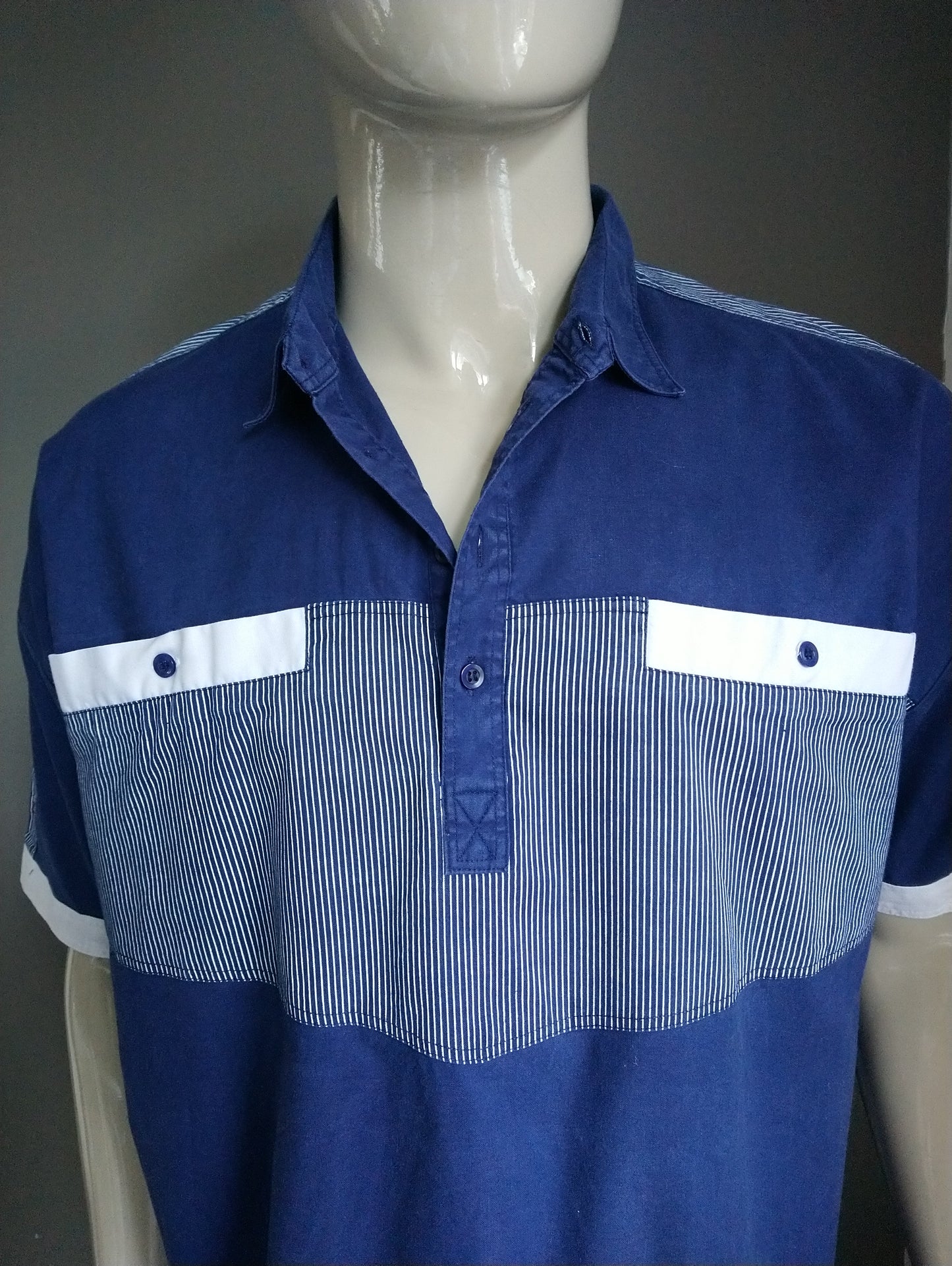 Vintage Polo mit Gummiband. Blau weiß gefärbt. Größe xl / xxl-2xl.