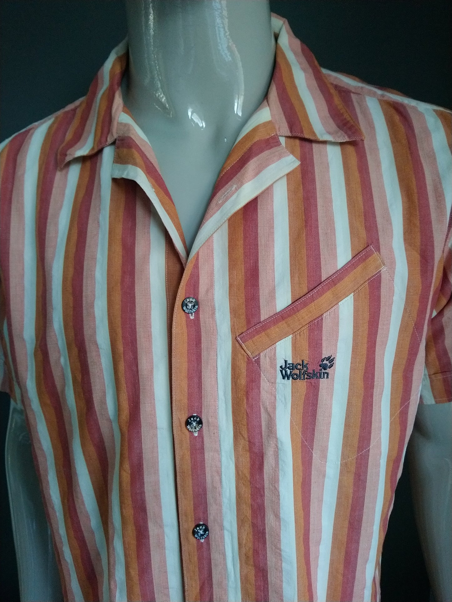 Jack Wolfskin Shirt short sleeve. Orange beige striped. Size XL.