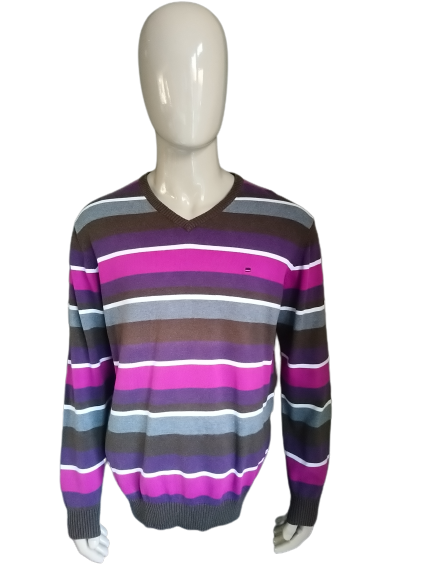 Suéter de estado de arte con cuello en V. Blanco marrón púrpura. Tamaño 2xl