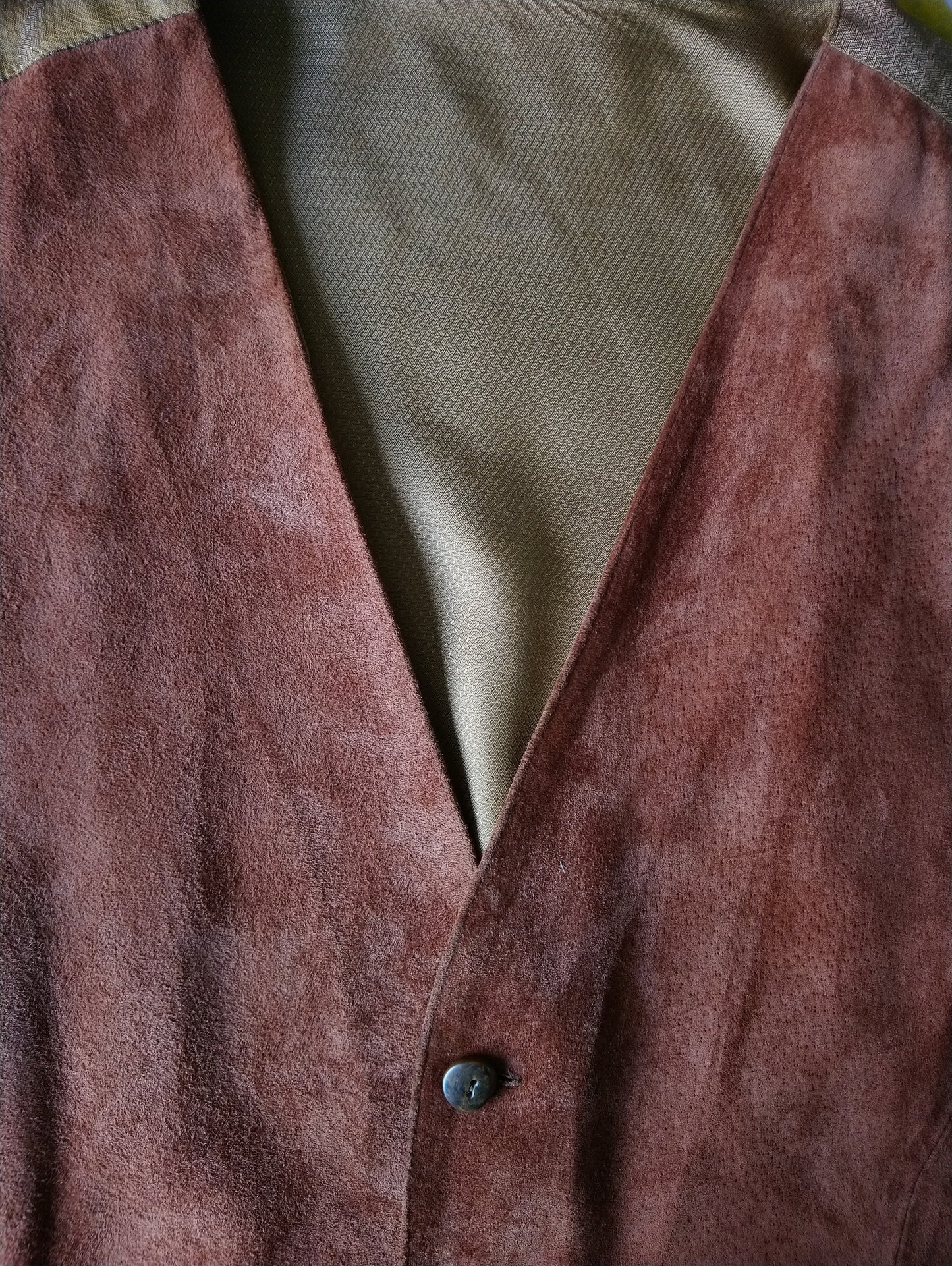 Suede / leather waistcoat. Brown colored. Size L. #311.