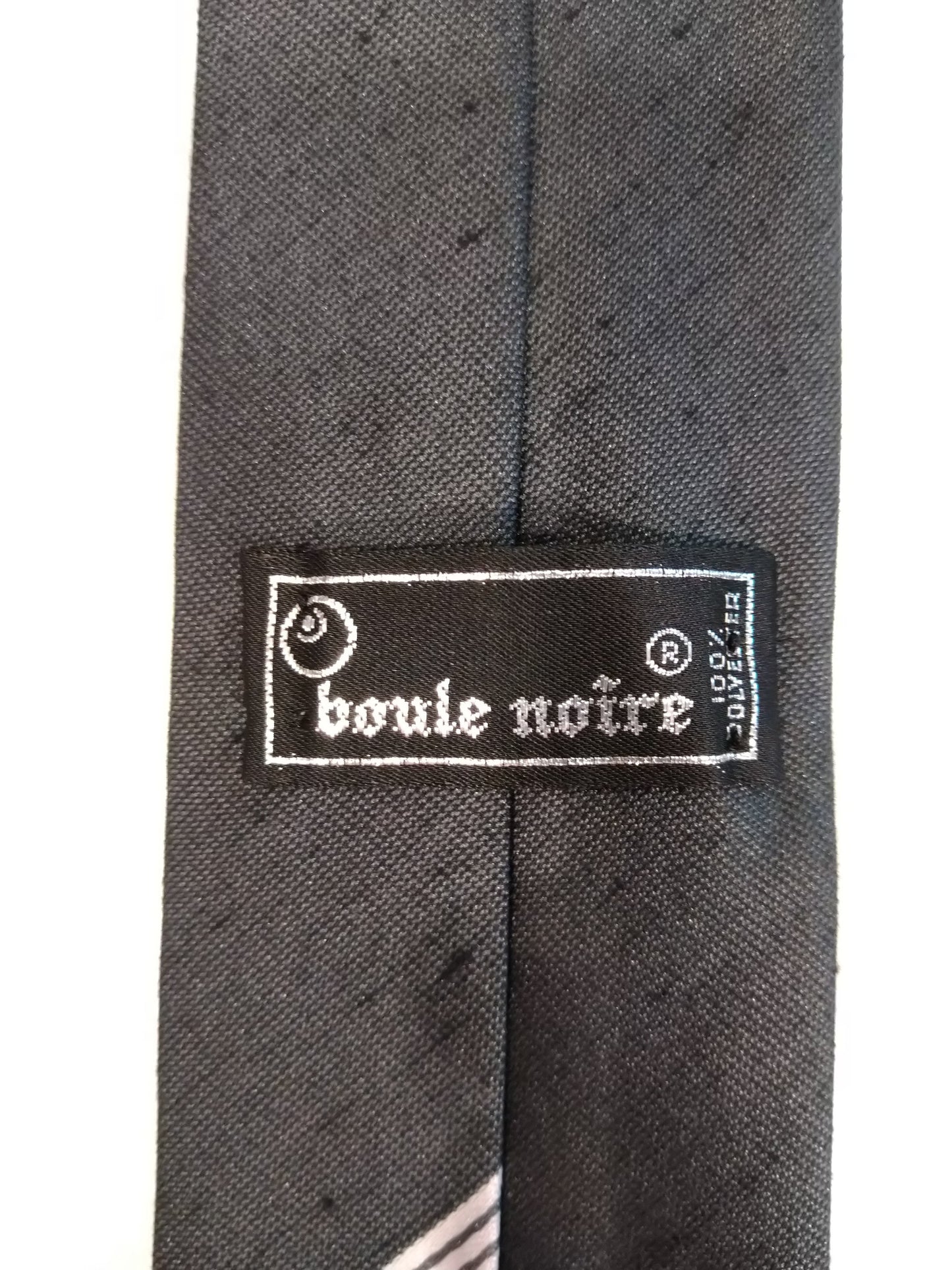Boule Noire Vintage à cravate en polyester étroite. Motif à rayures en argent noir.