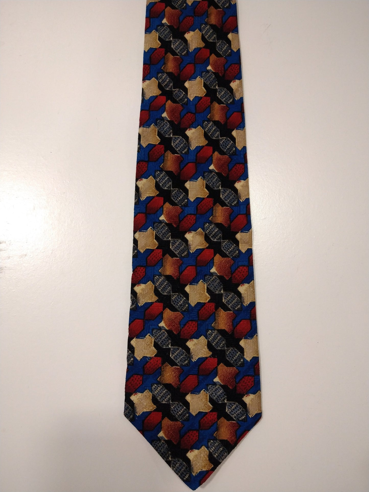 Vintage Claudy Polyester Tie. Bonito motivo vintage.