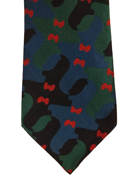 La corbata de seda hecha para Organon. Motivo negro verde.