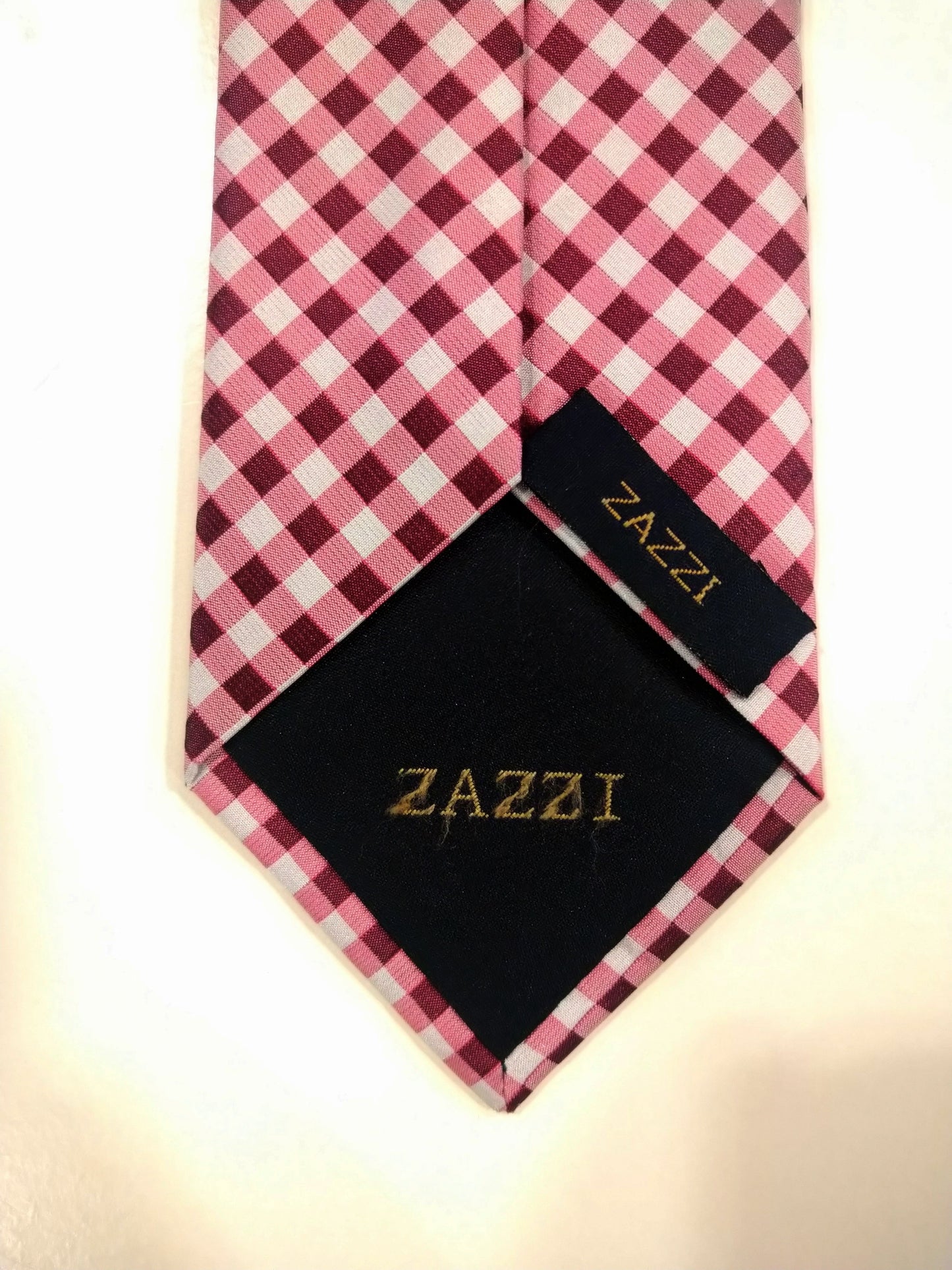 Zazzi zijde stropdas. Roze rood wit motief.