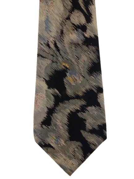 Cravate latérale Hemley. Beau motif.