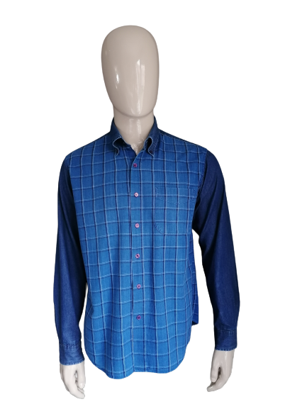 Galeries Lafayette Shirt. Motif de damier bleu. Taille M.
