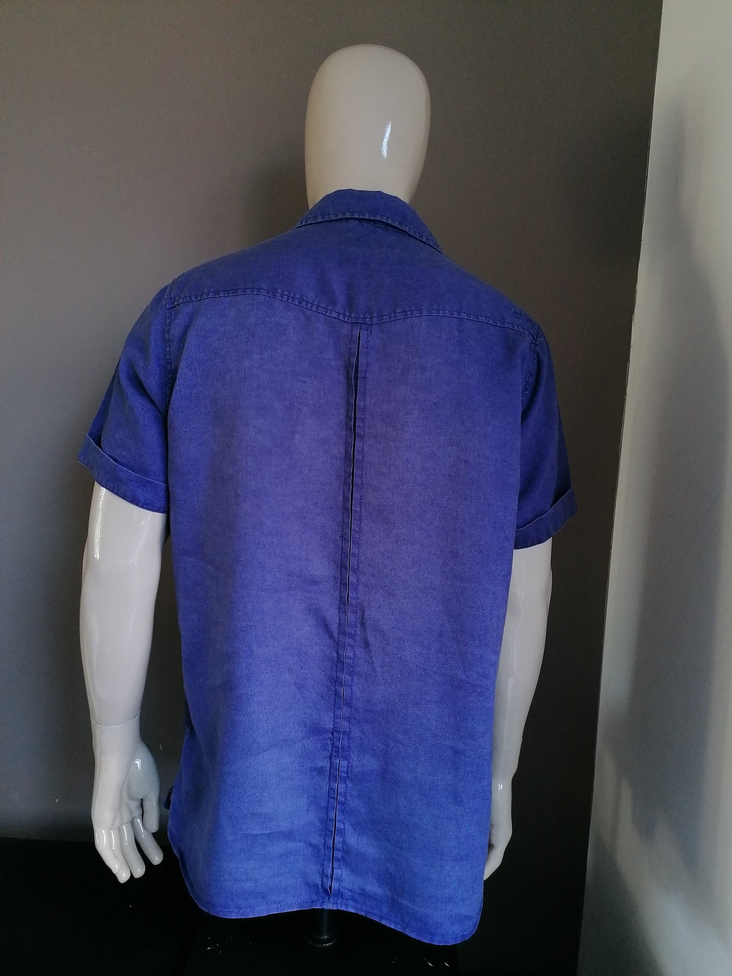 Maniche corte della camicia di lino Alackz. Blu scuro. Taglia XXL / 2XL