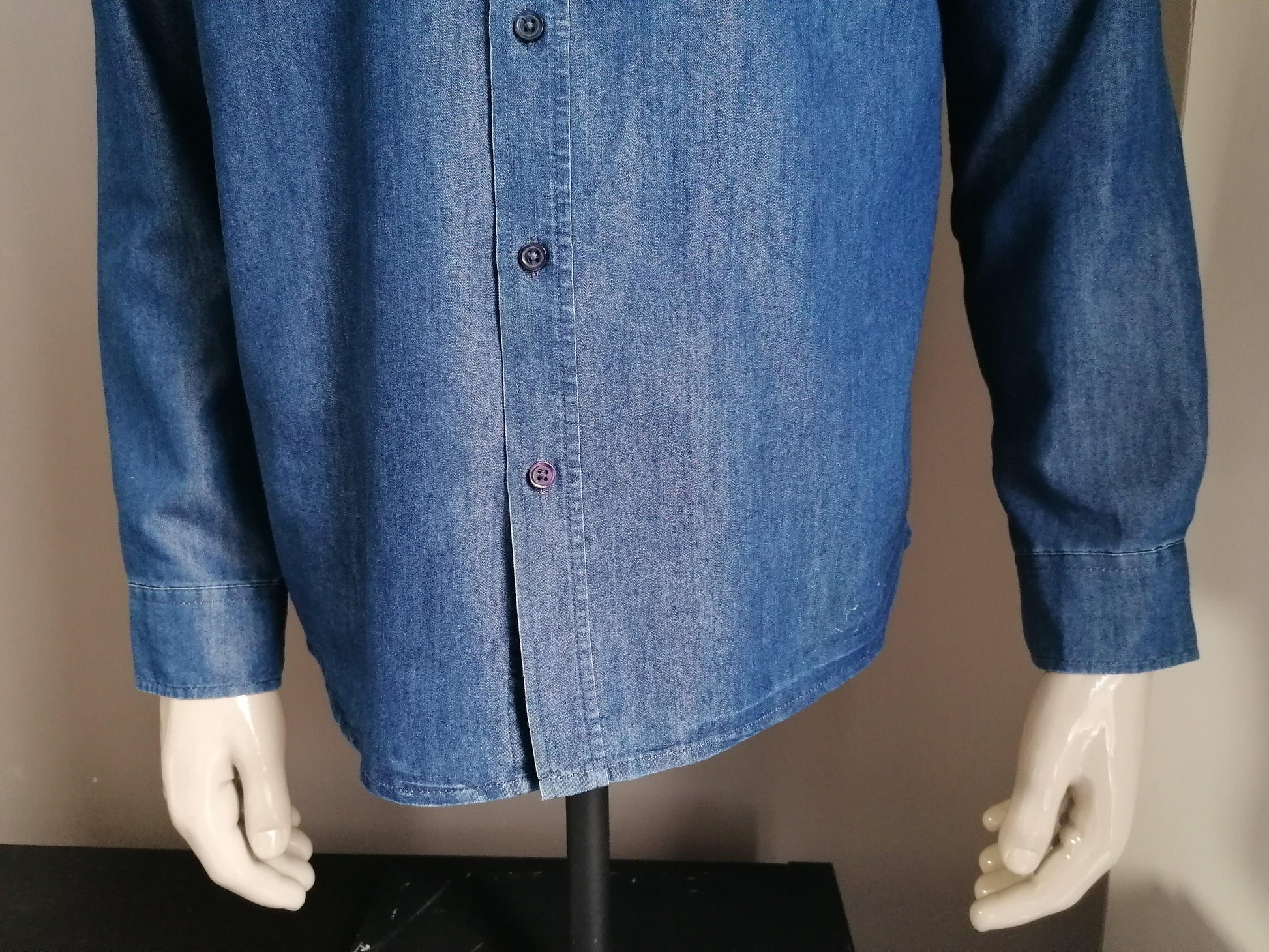 Camargue overhemd. spijkerstof look. Blauw gekleurd. Maat L. - EcoGents