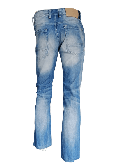 Capsize Rough Denim-Jeans. Hellblau gefärbt. Größe B28-L28. Typ „Connor“ – EcoGents