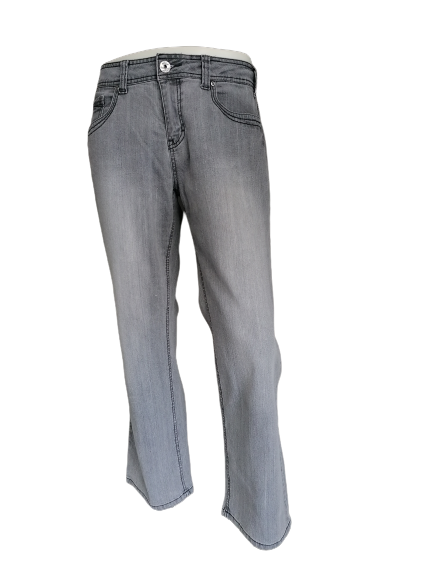 Zoi denim jeans. Gray colored. Stretch. Size W34 - L30