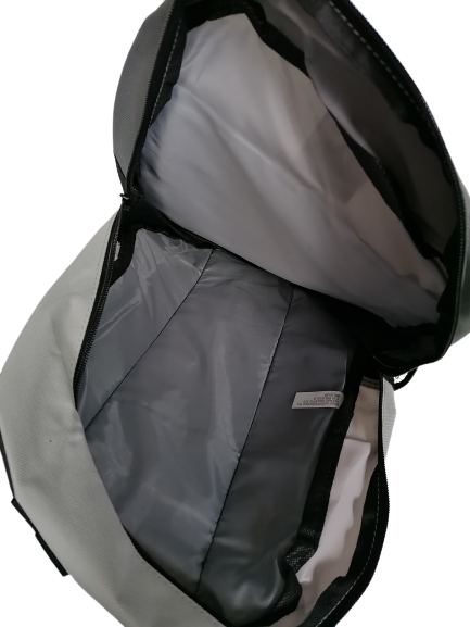 Thermo backpack. Black gray colored.