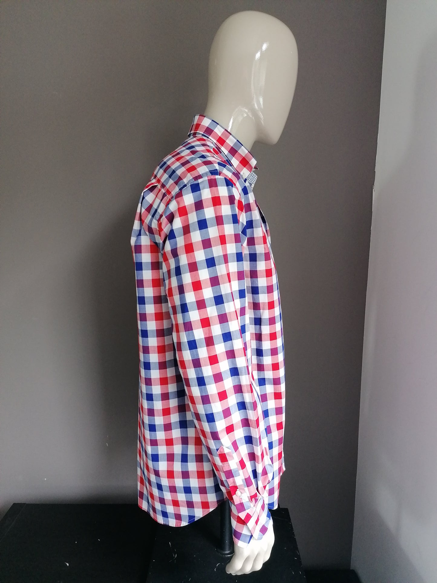 Paul & Shark shirt. Red white blue checkered. Size 42 / L / XL