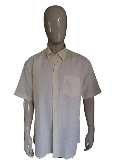 Mc Allen Leinen Kurzarm-Hemd. Beige gefärbt. Größe XL / XXL