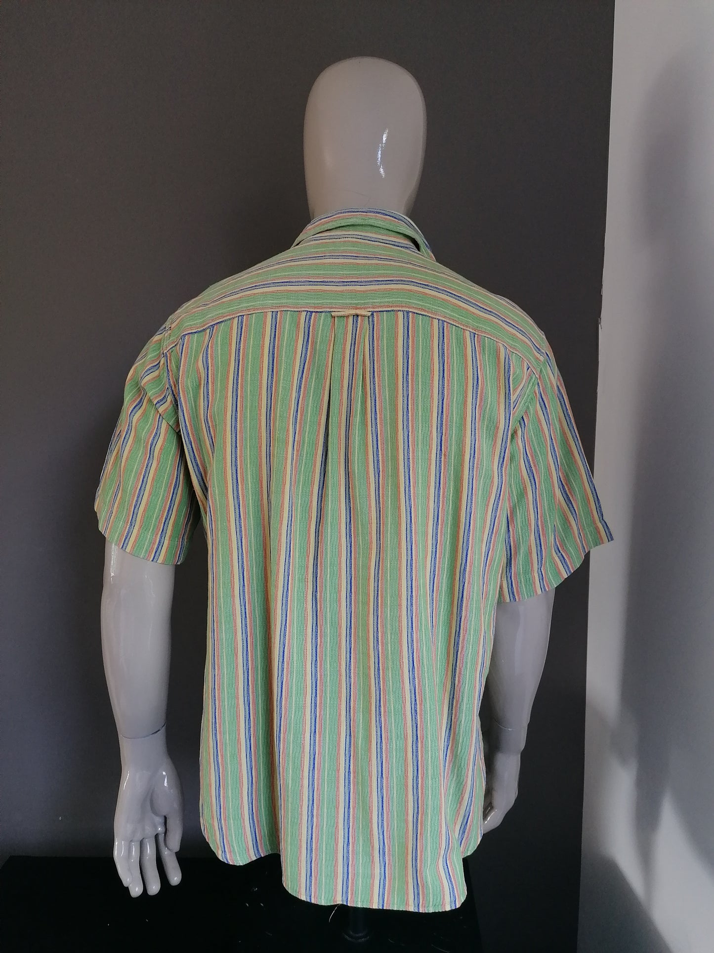 Camisa de manga corta de la vendimia 90. Naranja verde. Tamaño XL