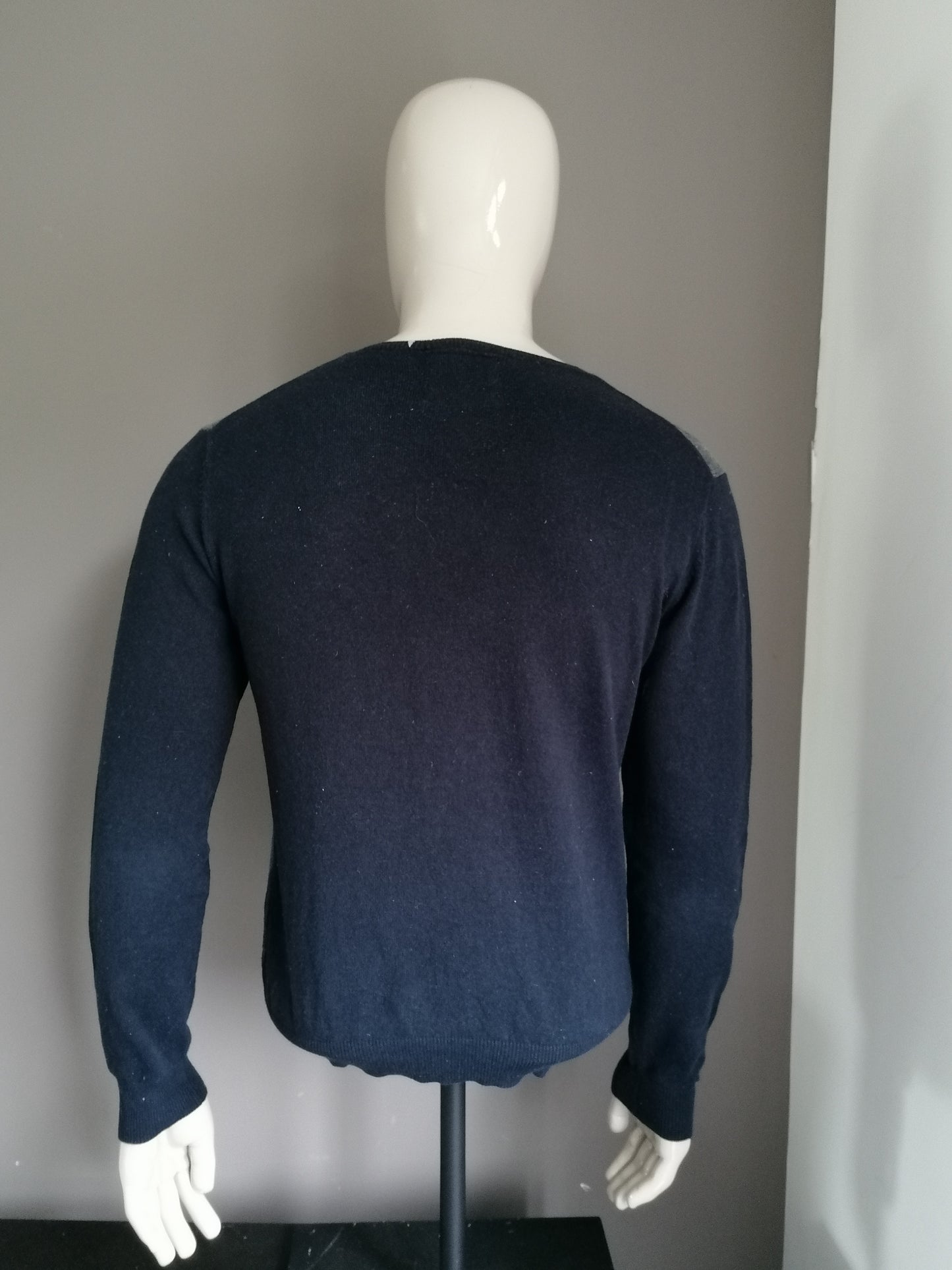 Suéter de Argyle de Cashmere Sun68 con cuello en V. Gris azulado. Talla M