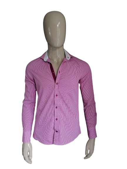 Camisa de Pierre Cardin. Blanco rosa comprobado. Tamaño S. Corte inteligente