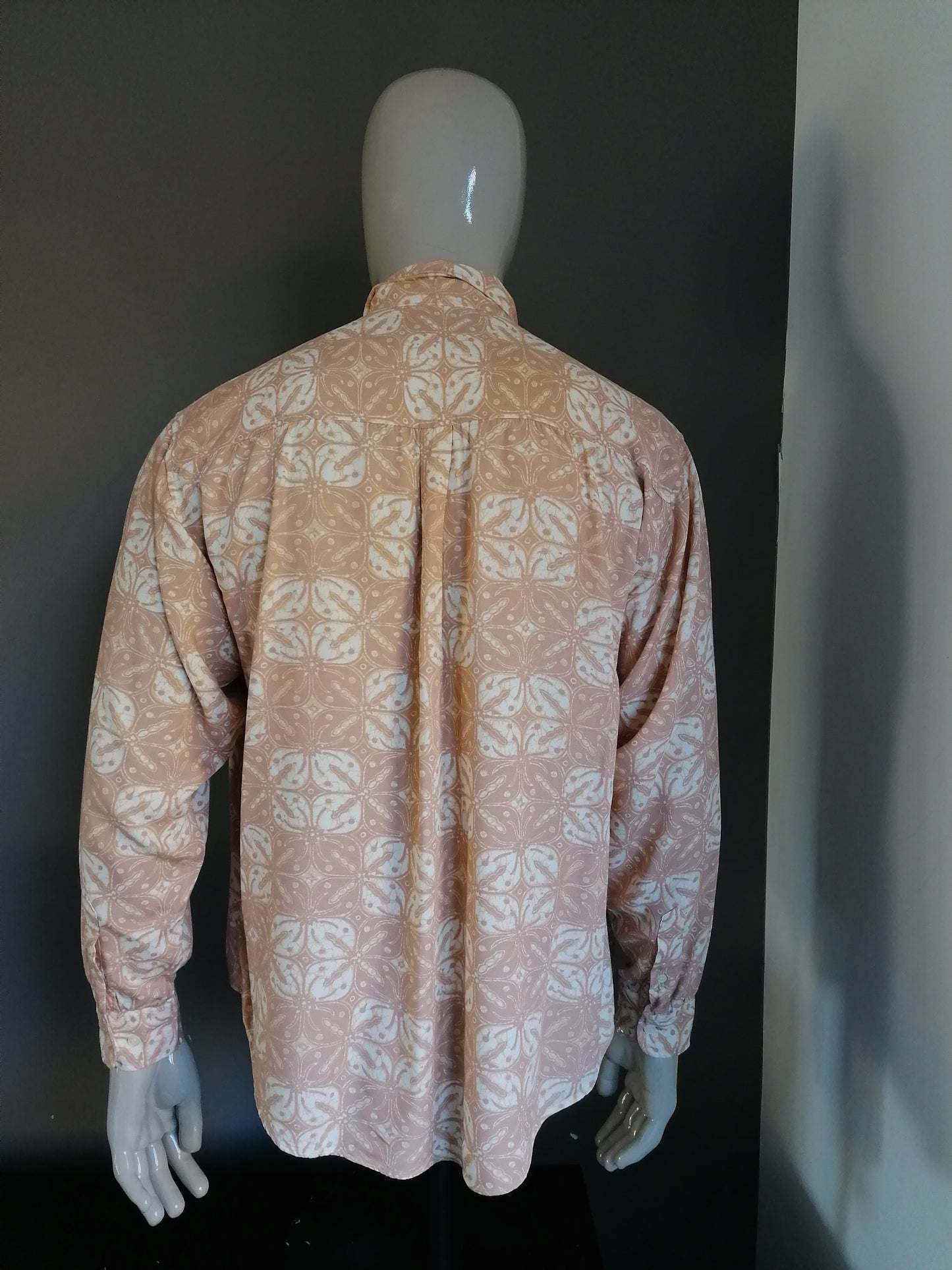 Vintage Hortus shirt. Pink print. Size XXL / 2XL. Viscose