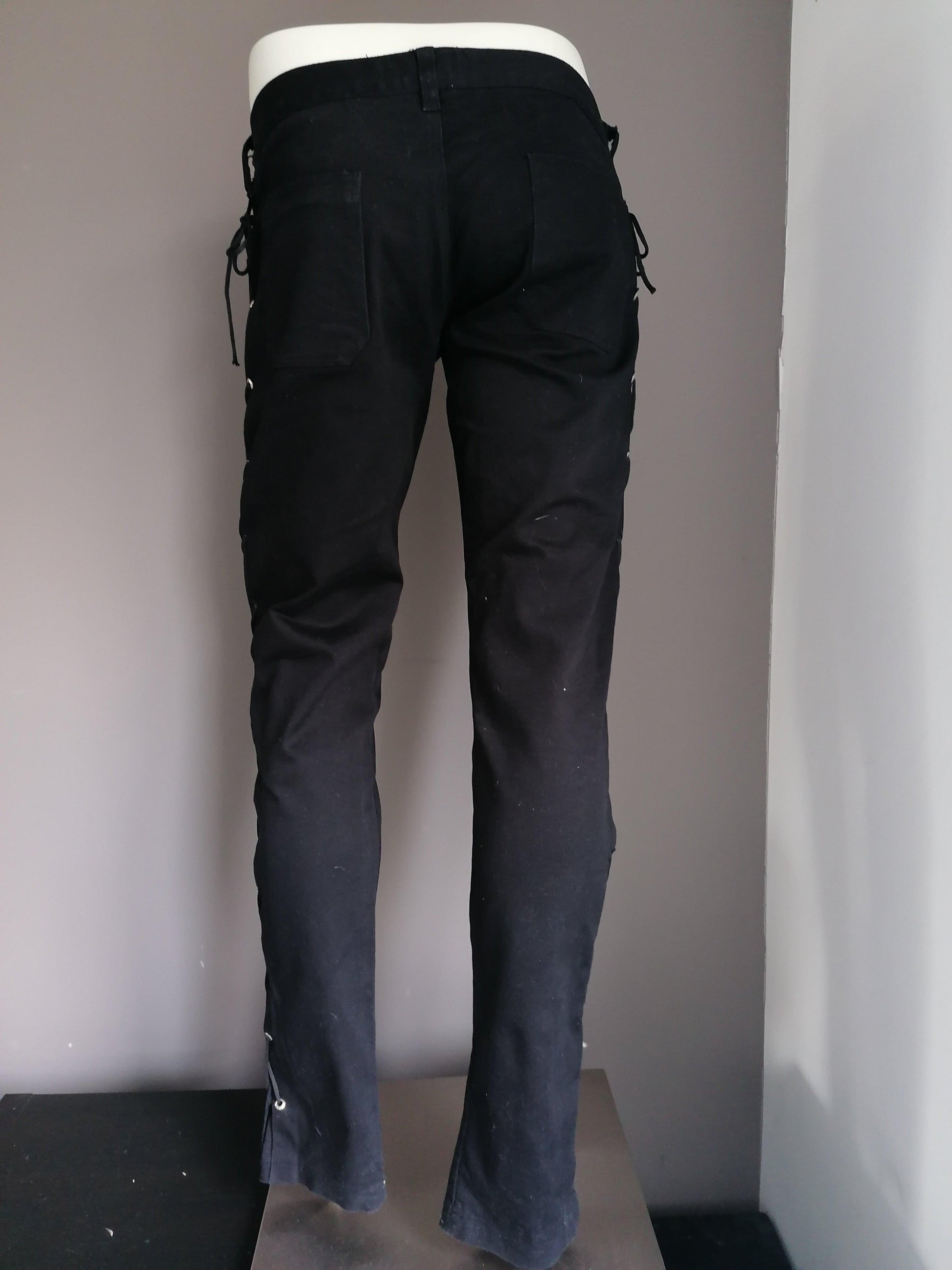 B keus: Black Pistol broek met vetersluiting zijkant. Zwart gekleurd. Maat W38 - L34 - EcoGents