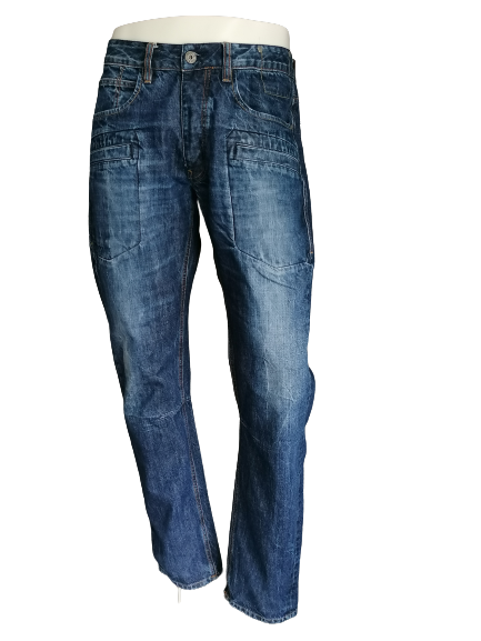 Silver Creek-Jeans. Dunkelblau gefärbt. Größe B38 - L34. Zimmermannstyp