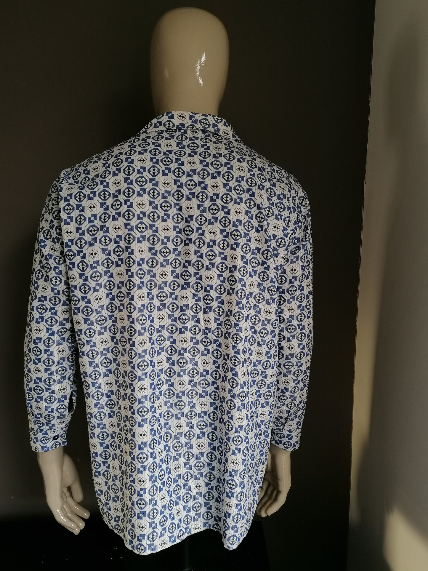 Vintage overhemd. Blauw Witte print. Maat XL.