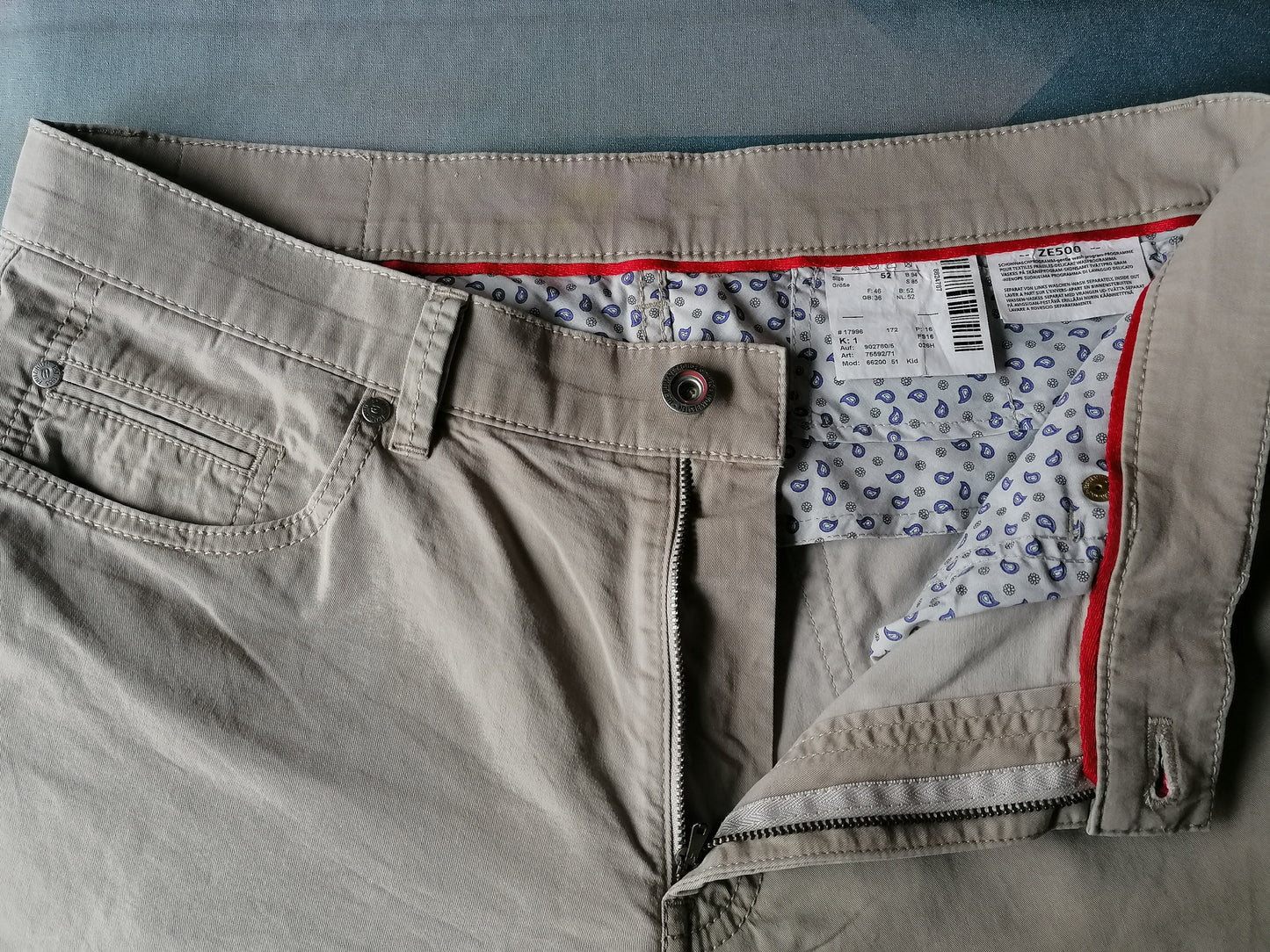 HILTL Pantalon. Beige colored. Type ZE500. Size 52 / L
