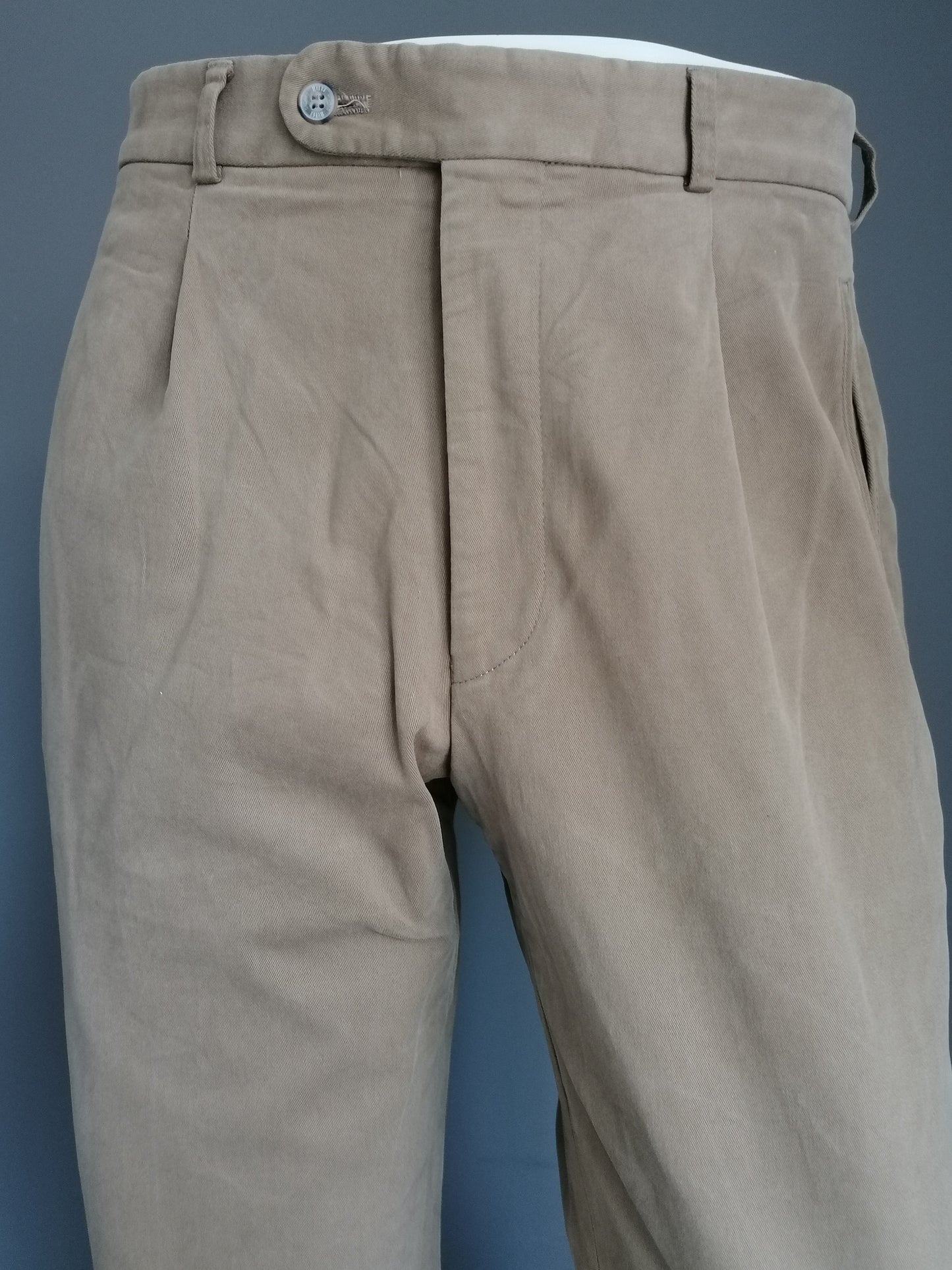 HILTL PANTS. Beige colored. Size 52 / L