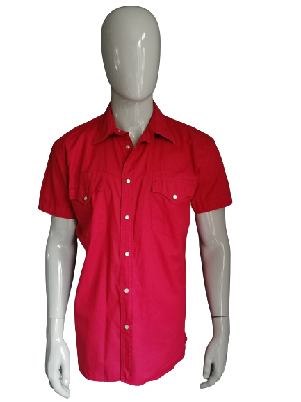 G-Star Raw overhemd korte mouw en drukknopen. Rood gekleurd. Maat XL.