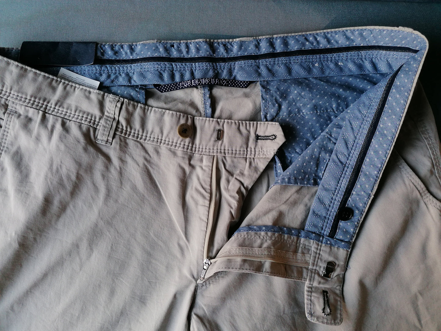 EUREX / Brax pants / trousers. Beige colored. Size 27. "PIMA GABARDINE" NEW!