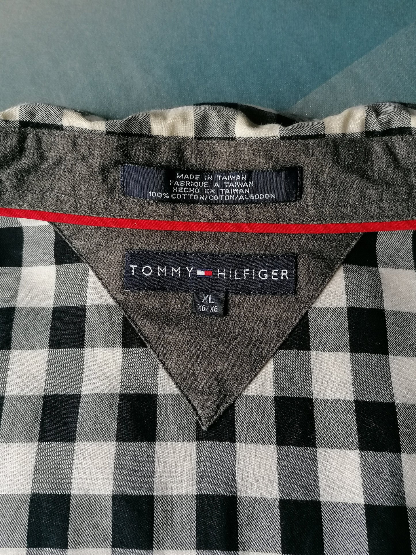 Tommy Hilfiger Shirt avec des poteaux de presse. Blanc Blanc Damier. Taille xl.