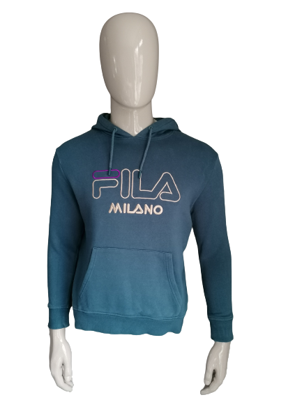 FILA Milano Kapuzenpullover. Grün gefärbt. Größe S.