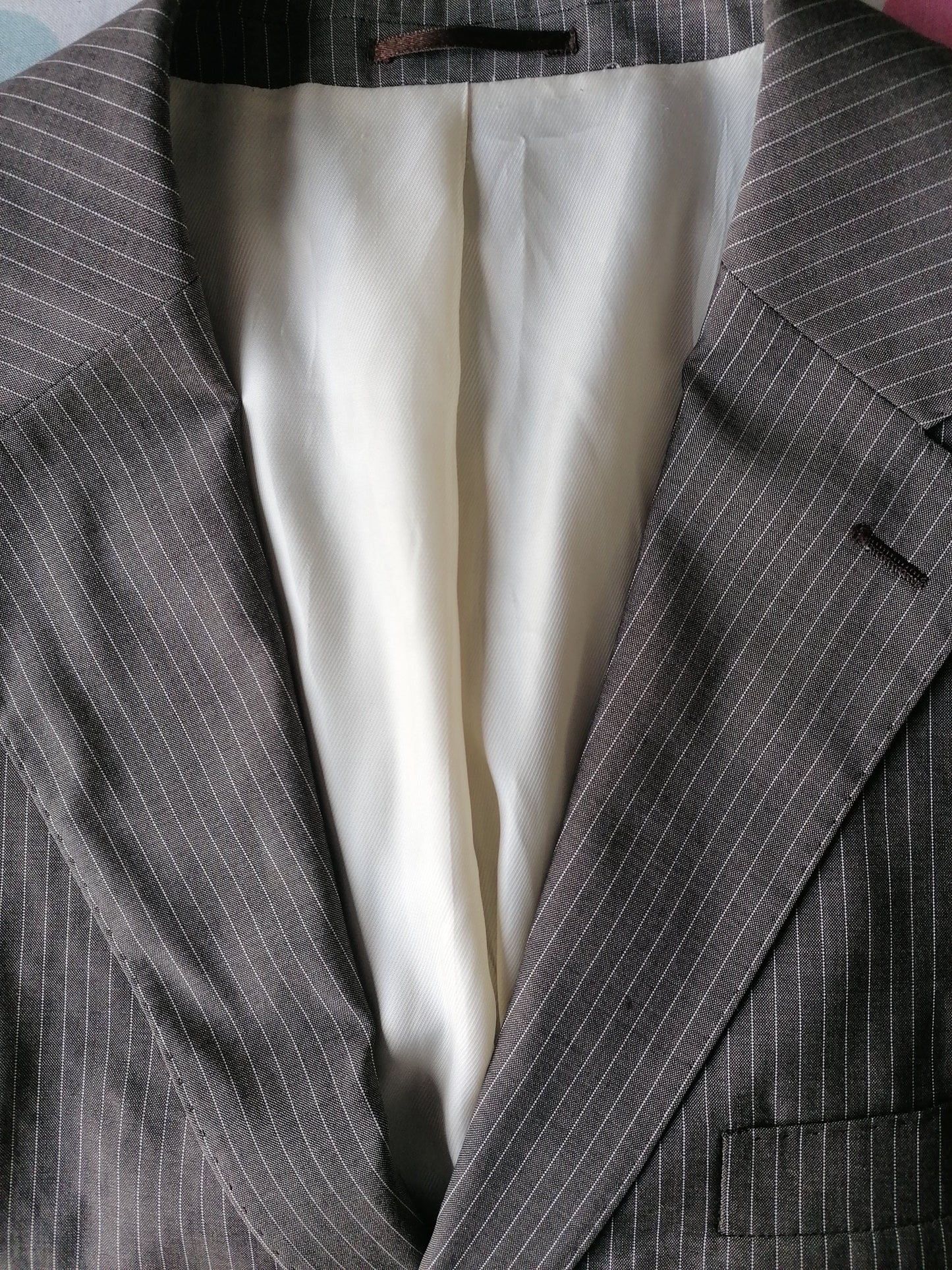 Luigi jacket. Brown white striped. Size 56 / XL. Regular fit. Super 100's