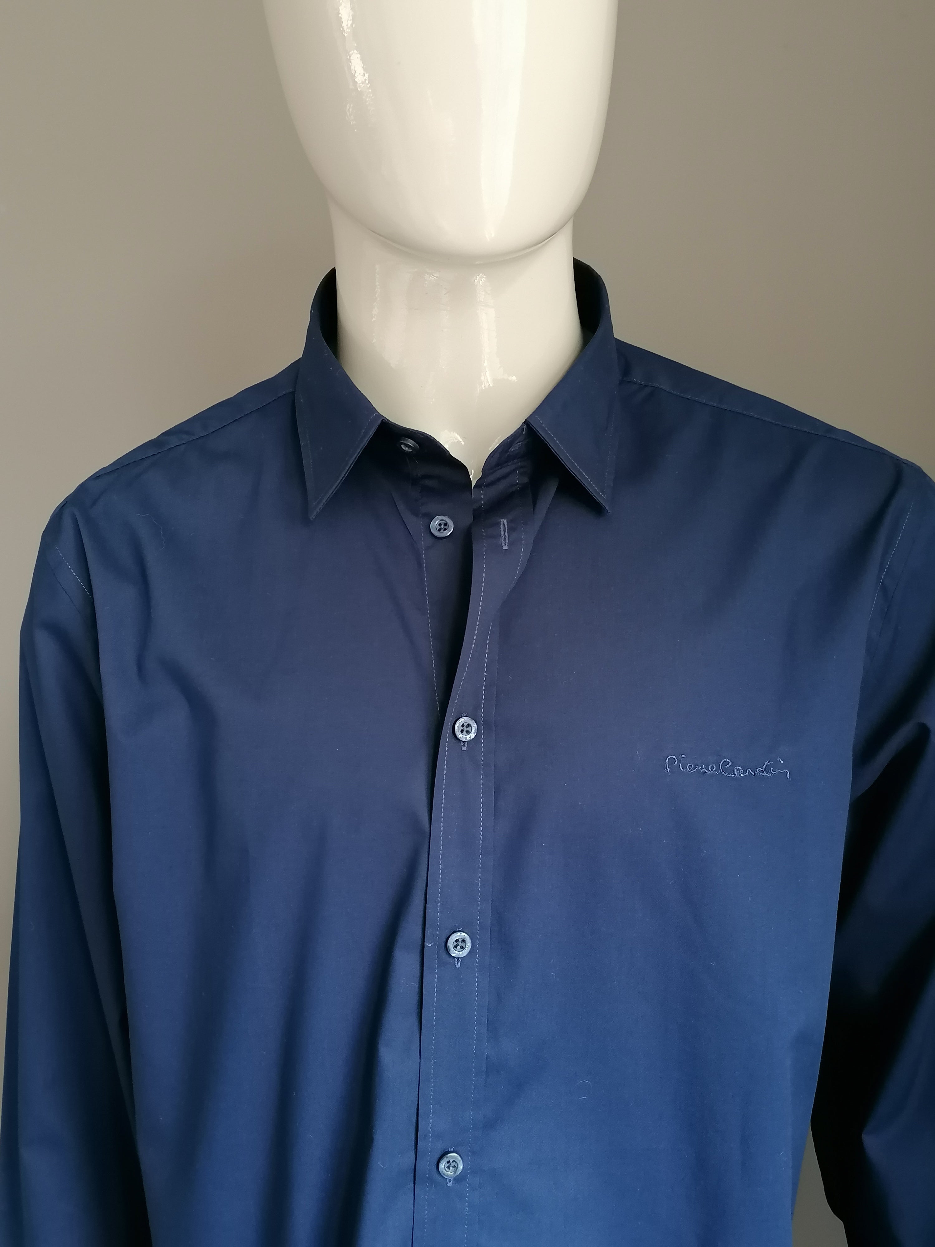 Camicia Pierre Cardin. Colorato blu scuro. Dimensione XXL 2XL. Nuovo Adattamento regolare. EcoGents