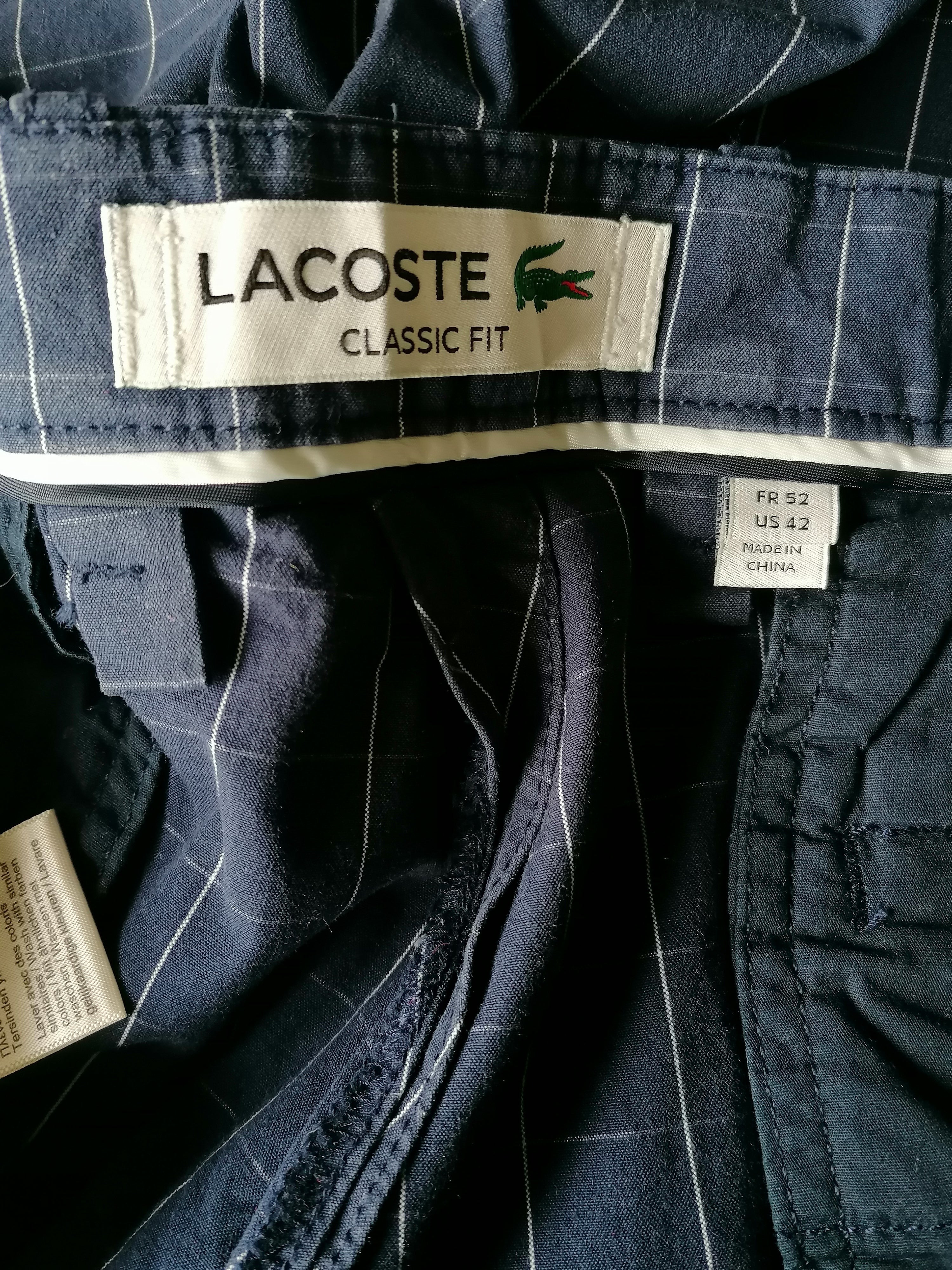Lacoste shorts. Dark blue white blocked. Size 52 54. Classic Fit. adjustable waist