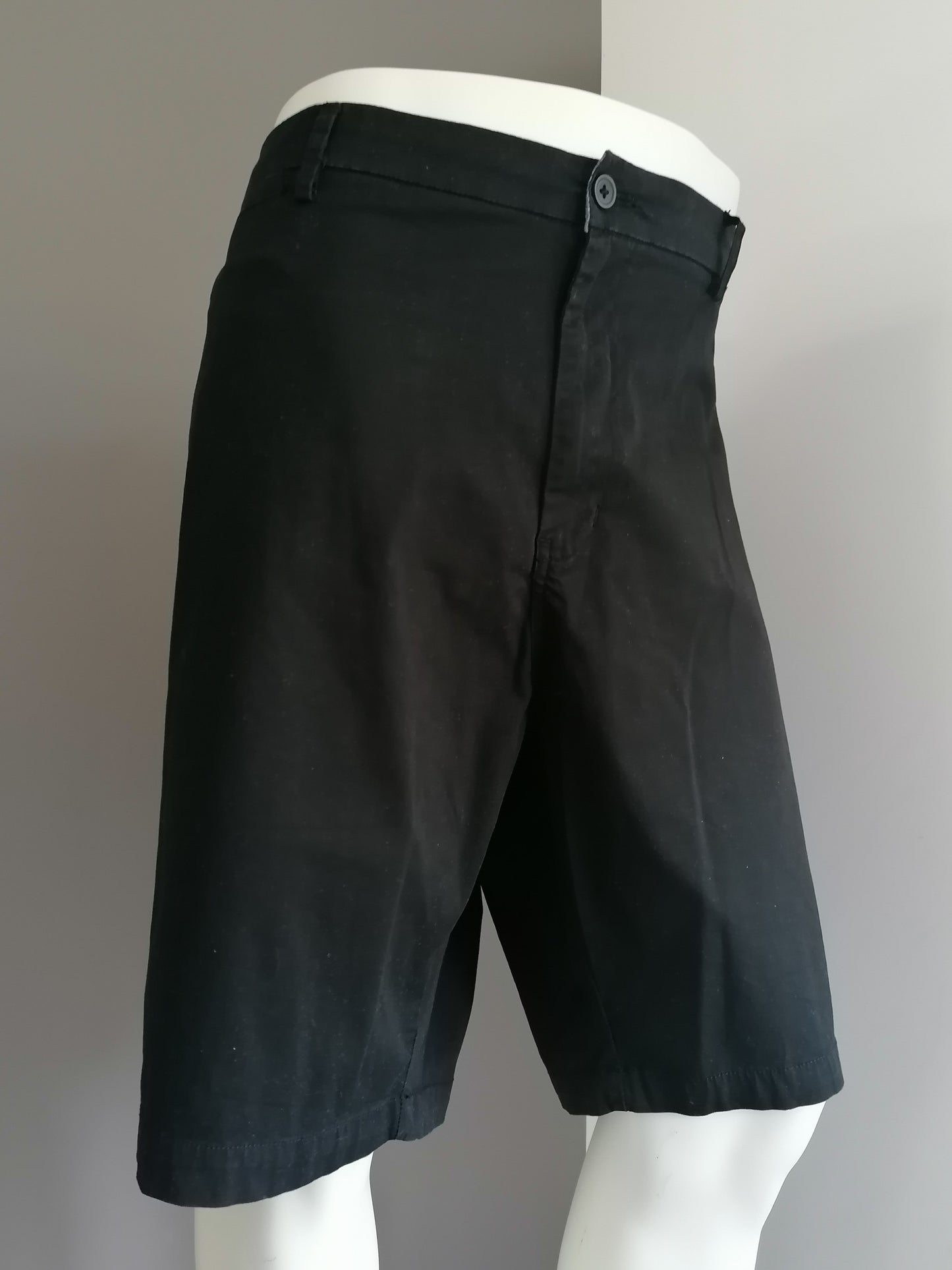Capsule men shorts. Black colored. Size W54. Stretch