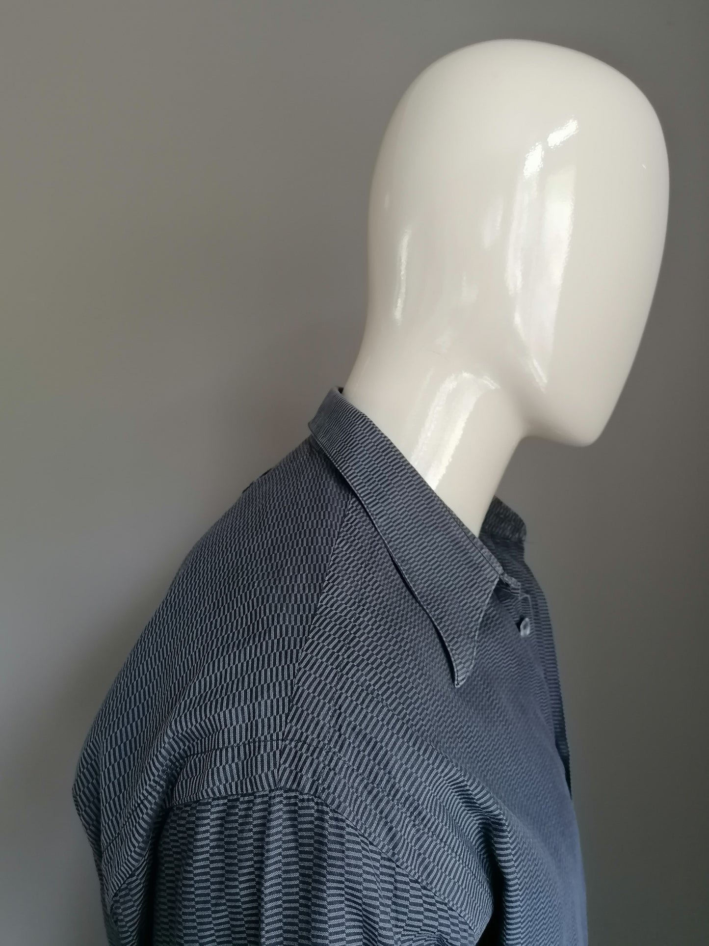 Vintage Sighum shirt. Black gray print. Size L.