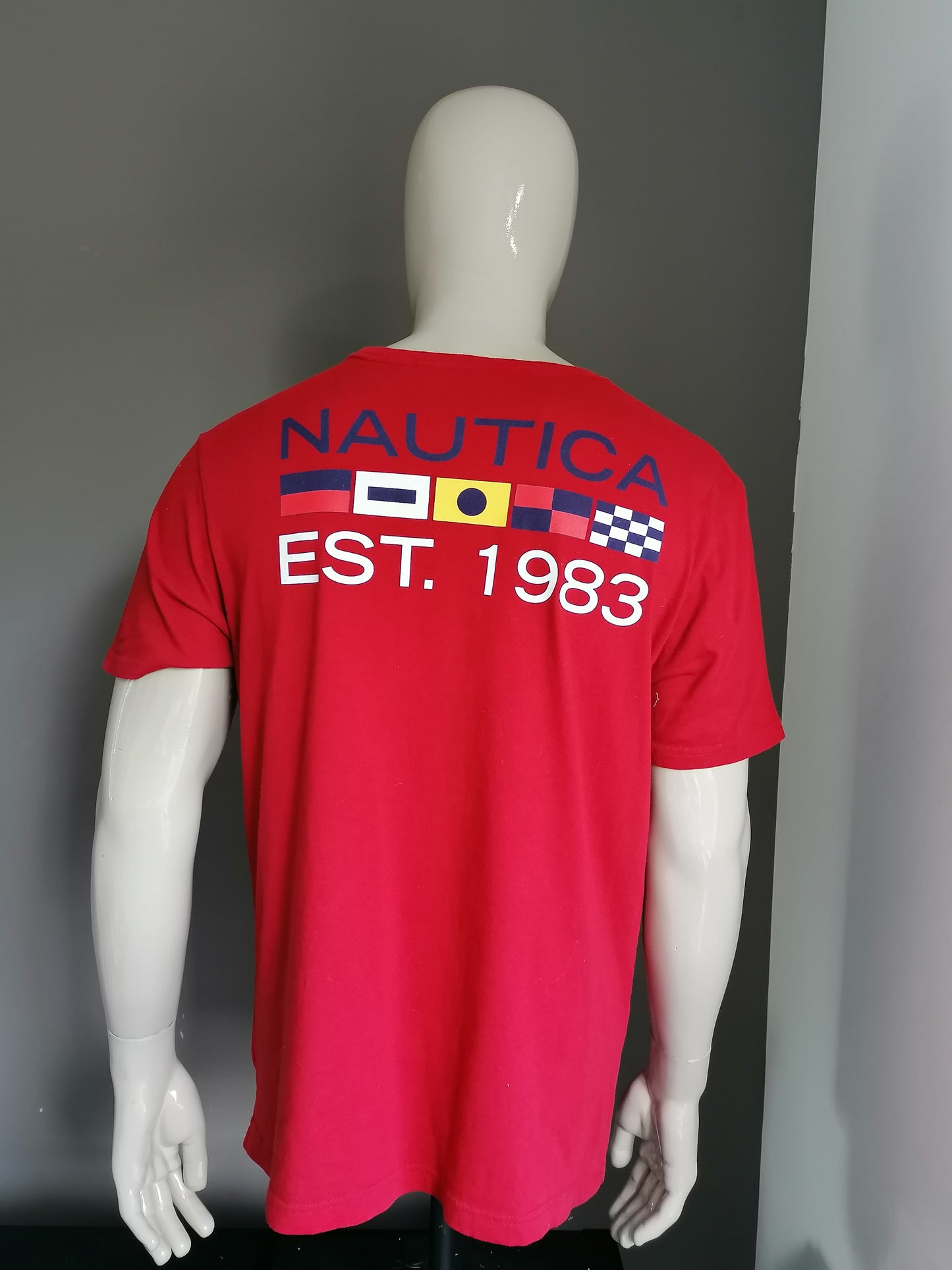 Camisa de Nautica. Rojo con impresión. Talla L.