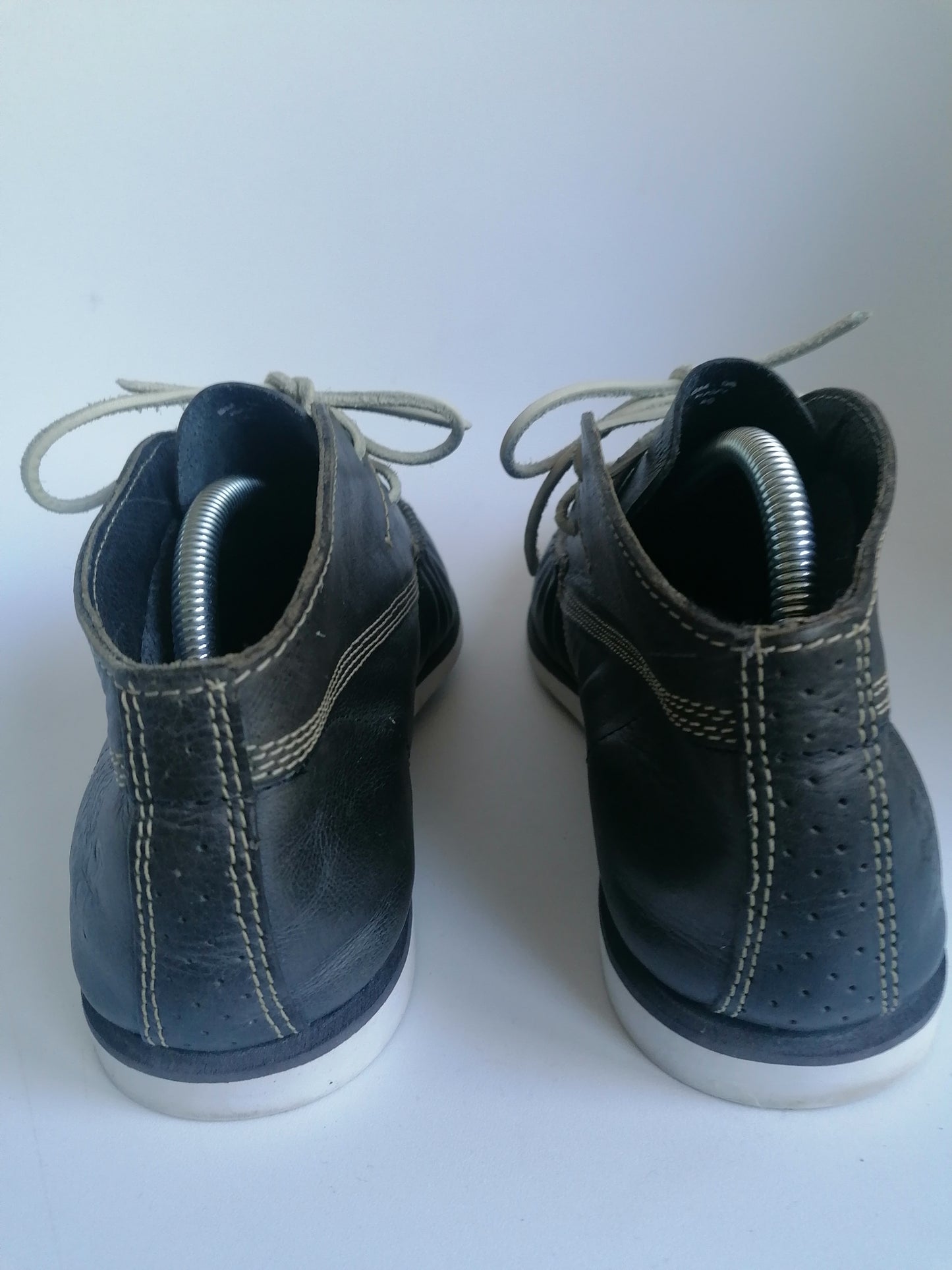 Blackstone Leren halfhoge veter boots. Leren veters. Zwart gekleurd. Maat 40. #902