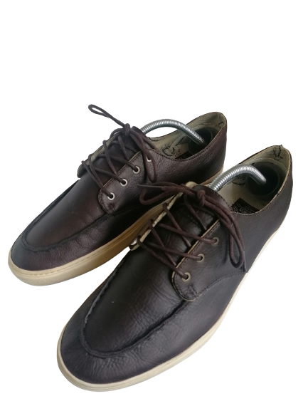 Vans OTW Collection Veter Shoes. Dark brown colored. Size 40. #902