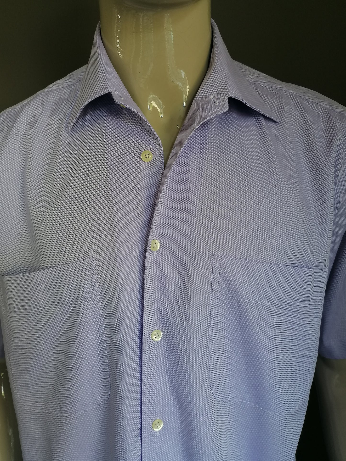 Emanuel Berg shirt short sleeve. Light purple colored. Size XL.
