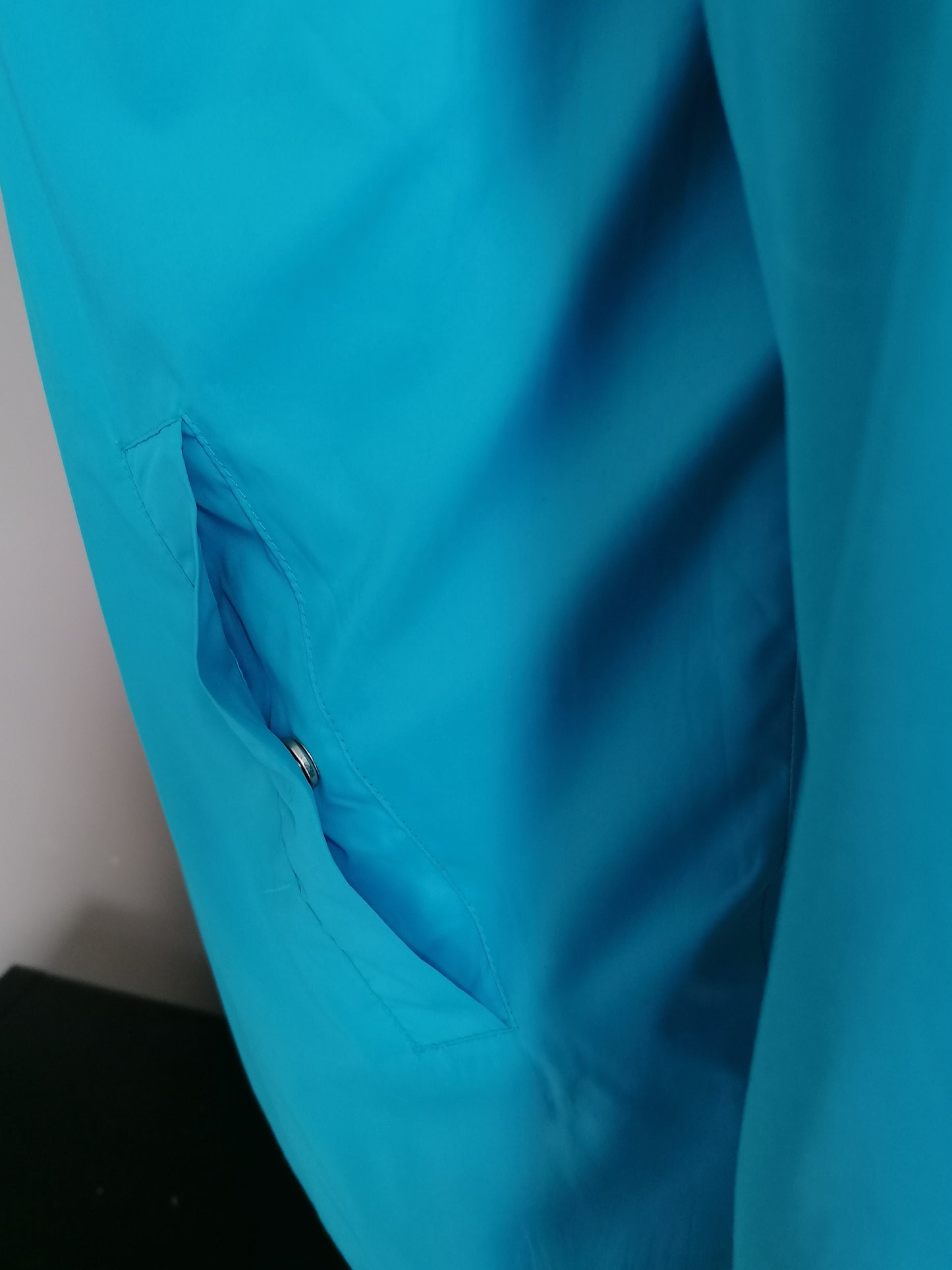 Brian Dales Chaqueta de verano de doble llagación / reversible con capucha. Marrón o azul. Tamaño 50 / M.