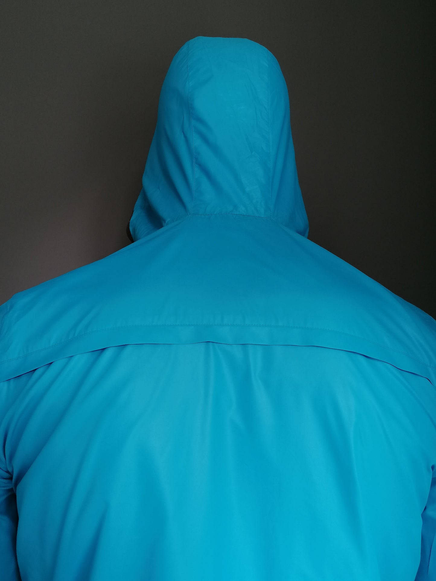 Brian Dales Chaqueta de verano de doble llagación / reversible con capucha. Marrón o azul. Tamaño 50 / M.