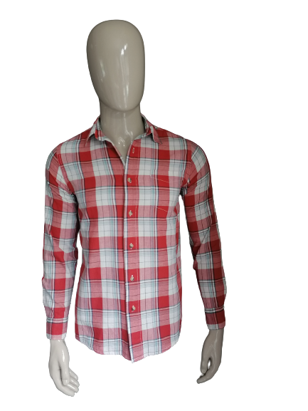 Wrangler shirt. Red blue brown checked. Size S.